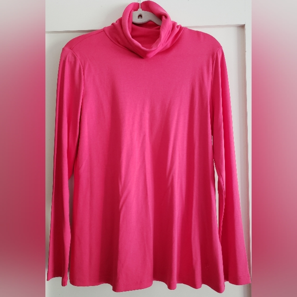 Isaac Mizrahi Turtleneck Top, Size M, never used